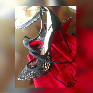 NEVER WORN Black Lace Christian Louboutins Size 10